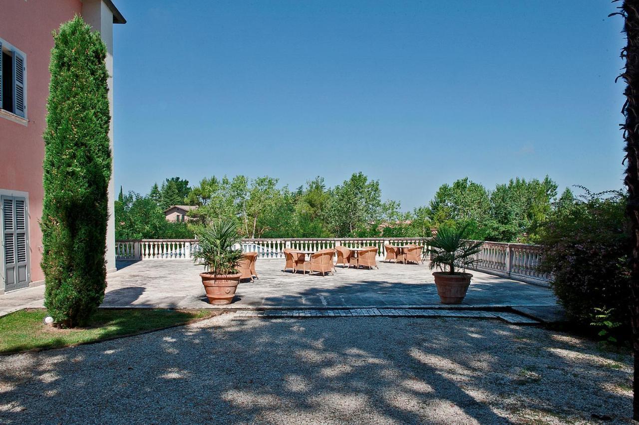 Logge Del Perugino; Sure Hotel Collection By Best Western Città della Pieve Facilități foto